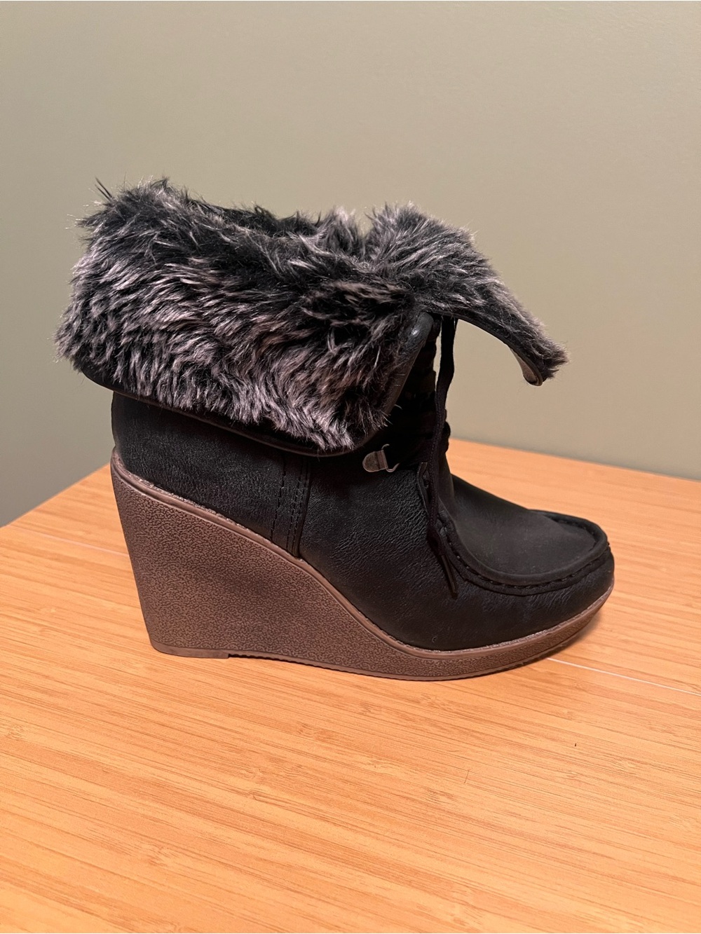 Black Boots